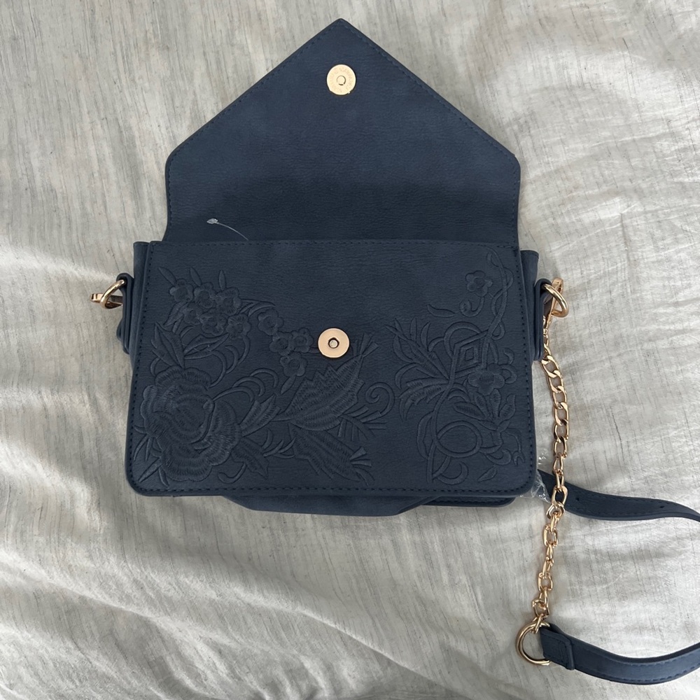Crossbody bag